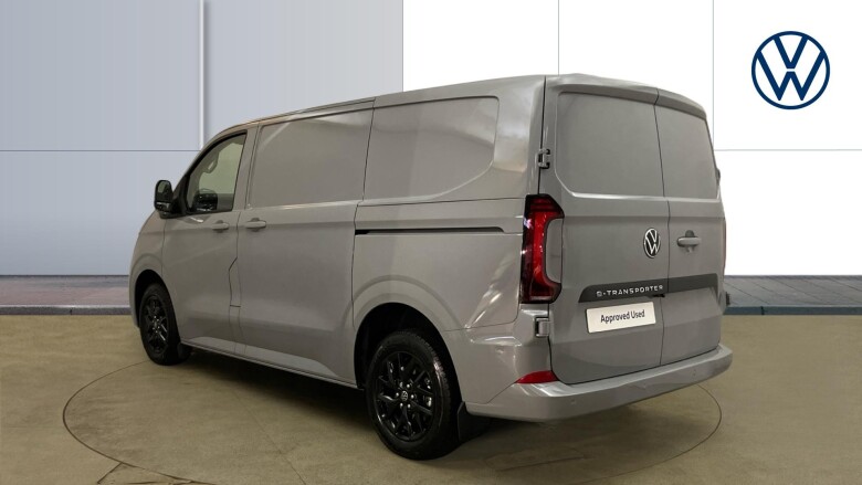 Volkswagen Transporter T32 Swb Electric 160kW 65kWh Commerce Pro Van Auto